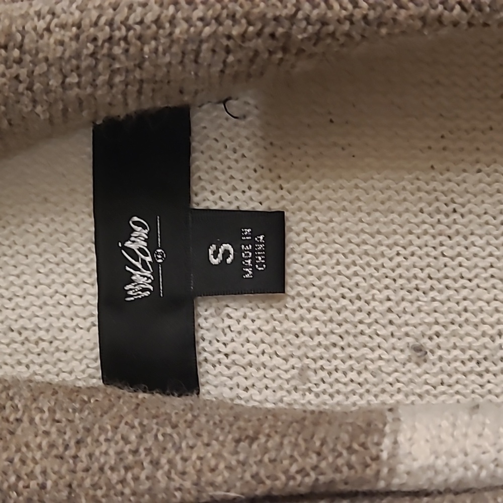Cardigan Sweater - Picture 3 of 4